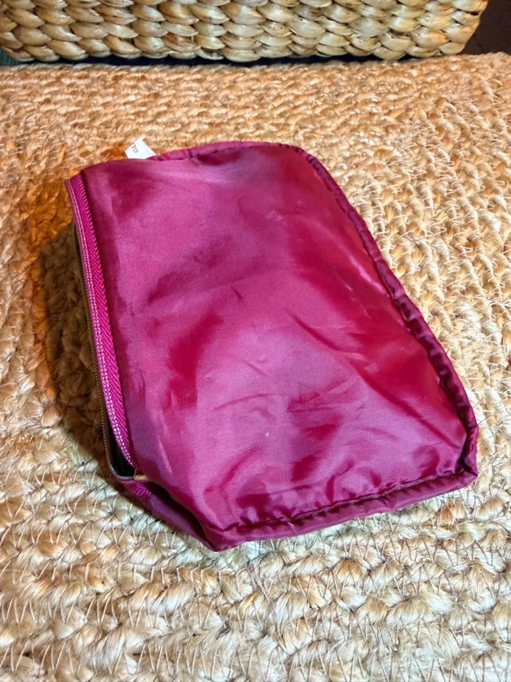 ipsy Green Velvet Makeup Pouch with Gold Charm and Maroon interior